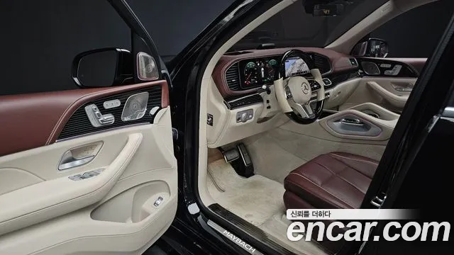 Mercedes-Benz GLS-Class — Фото автомобиля 8