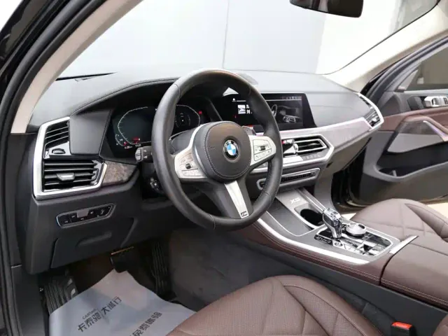 BMW X5 — Фото автомобиля 14