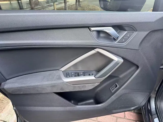 Audi Q3 — Фото автомобиля 13