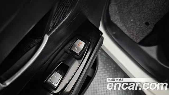 KGM Korando Beautiful — Фото автомобиля 27