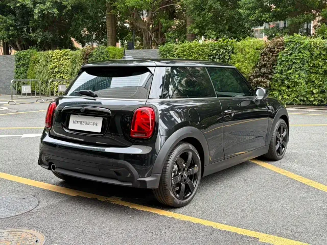 MINI Hatch — Фото автомобиля 6