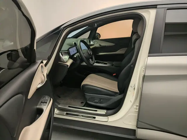 BYD Dolphin — Фото автомобиля 12