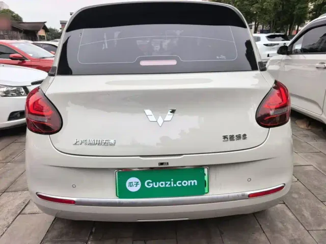 Wuling Bingo — Фото автомобиля 5