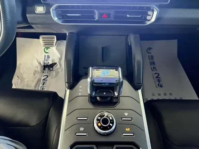 Jetour T2 — Фото автомобиля 20