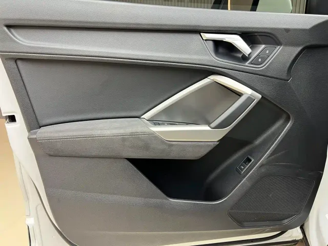 Audi Q3 — Фото автомобиля 8