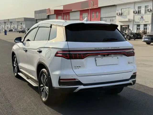 BYD Song Pro — Фото автомобиля 7