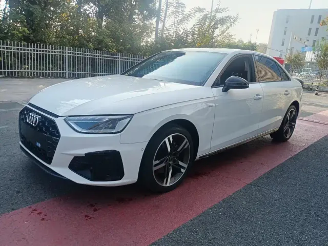Audi A4L — Фото автомобиля 2