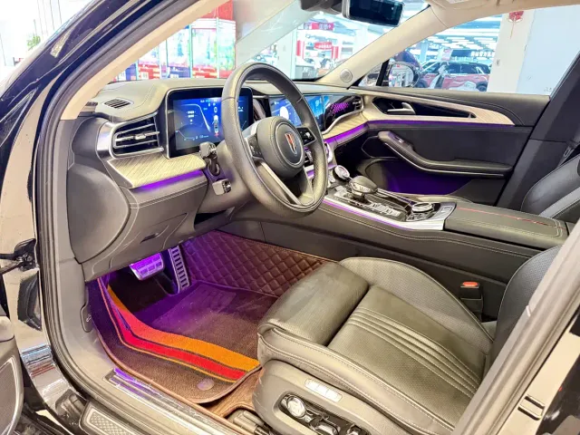Hongqi H9 — Фото автомобиля 5