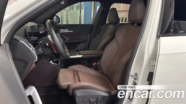 BMW X1 U11 — Фото автомобиля 10