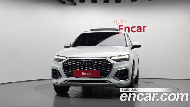 Audi Q5 FY — Фото автомобиля 3