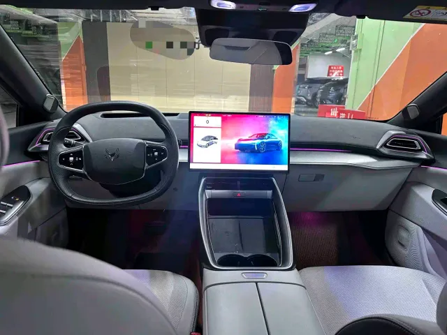 Arcfox Alpha S5 — Фото автомобиля 6