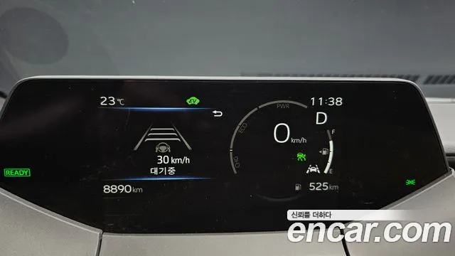 Toyota Prius — Фото автомобиля 7