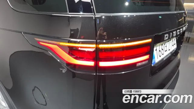Land Rover Discovery — Фото автомобиля 6