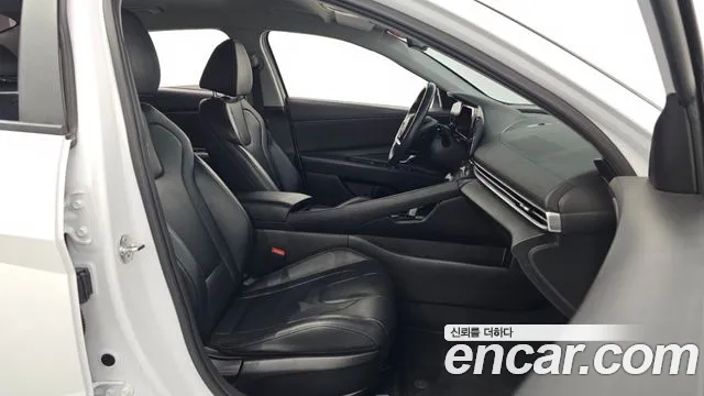 Hyundai AVANTE Новый Avante (CN7) — Фото автомобиля 11