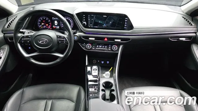 Hyundai Sonata — Фото автомобиля 10