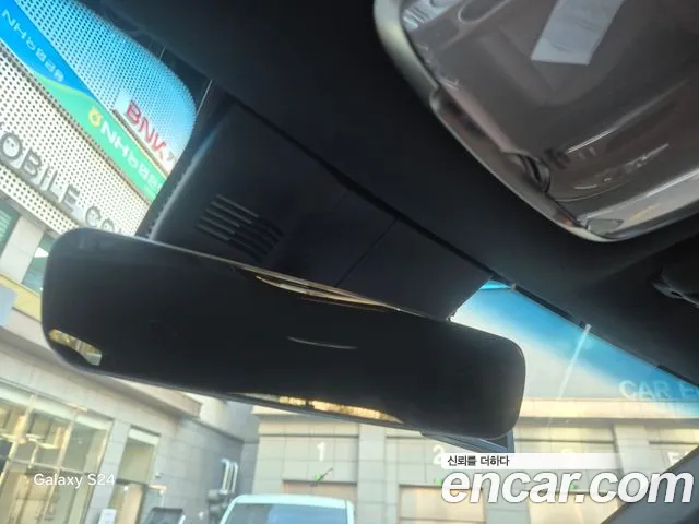 Genesis GV70 — Фото автомобиля 11
