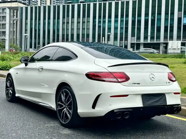Mercedes-Benz C-Class AMG — Фото автомобиля 7