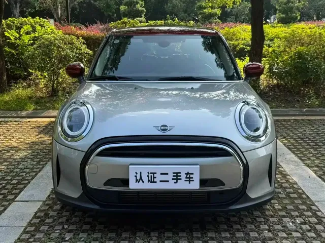 MINI Hatch — Фото автомобиля 2