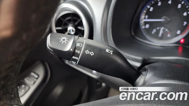 Hyundai Kona Новый Kona Бензин 2.0 2WD — Фото автомобиля 30
