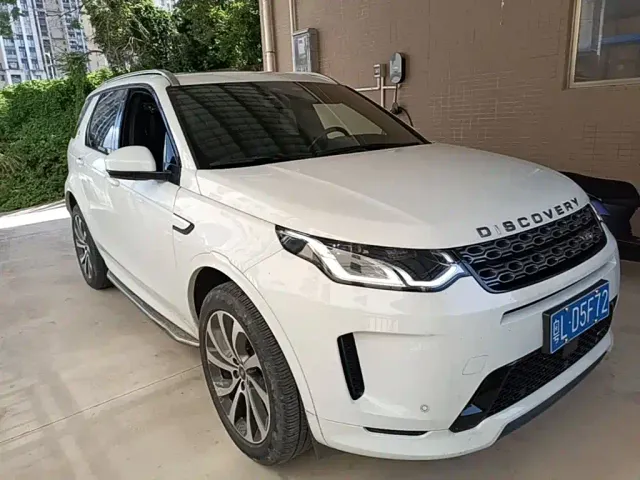 Land Rover Discovery Sport — Фото автомобиля 3