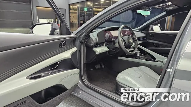 Hyundai Avante CN7 — Фото автомобиля 10