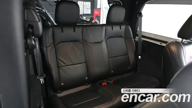 Jeep Wrangler Wrangler (JL) 2.0 Rubicon 2 двери — Фото автомобиля 11