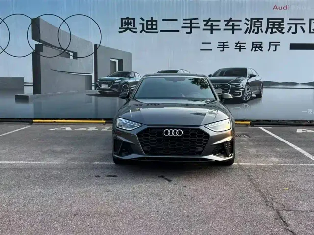 Audi A4L — Фото автомобиля 2