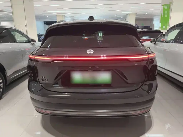 Nio ES6 — Фото автомобиля 5