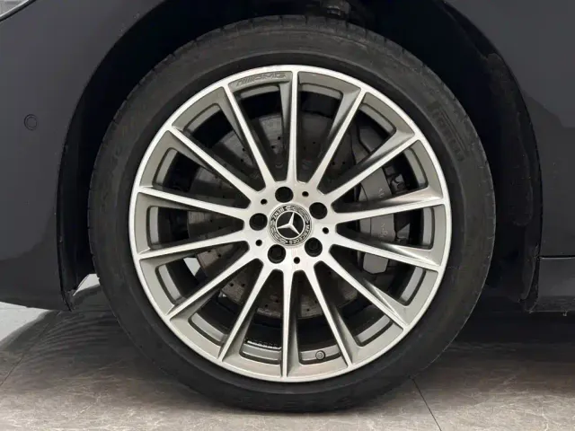 Mercedes-Benz S-Class — Фото автомобиля 22