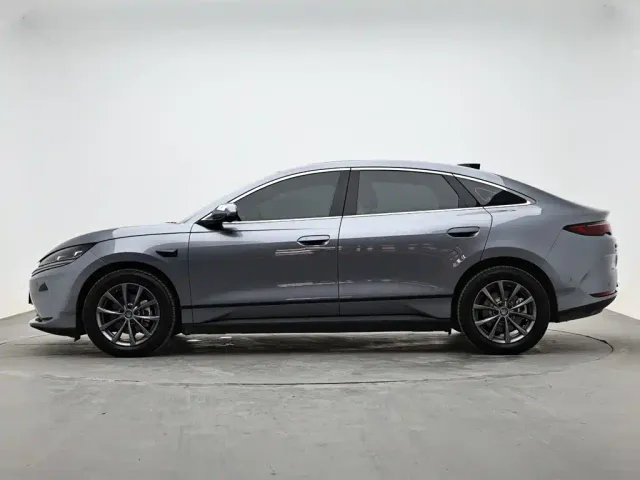 BYD Qin L — Фото автомобиля 6