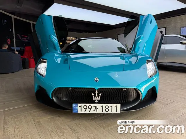 Maserati MC20 — Фото автомобиля 19