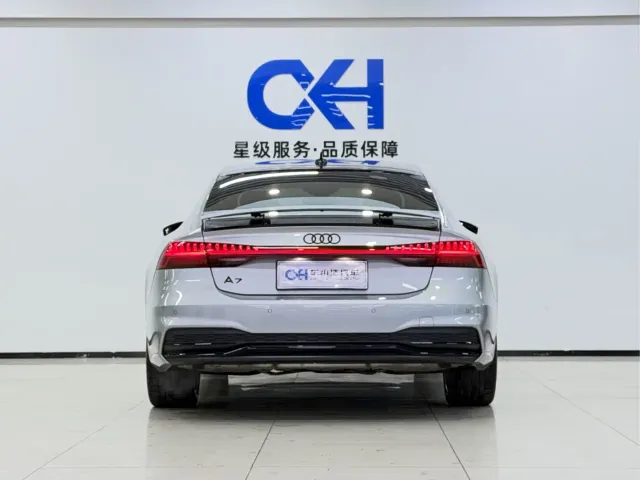 Audi A7 — Фото автомобиля 10