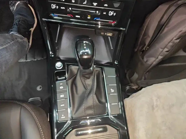 Volkswagen Passat — Фото автомобиля 13