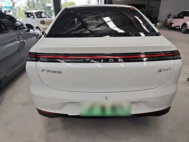 GAC Aion S MAX — Фото автомобиля 5