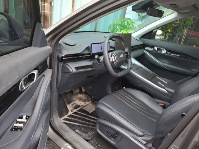 Geely Galaxy E5 — Фото автомобиля 15