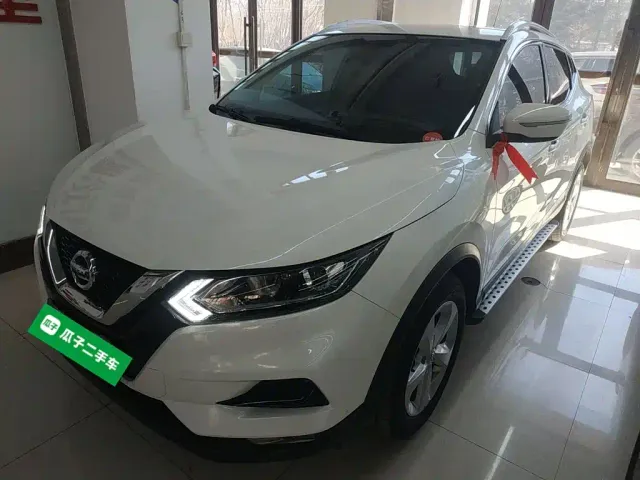Фотография автомобиля — Nissan Qashqai