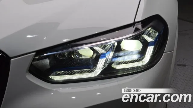 BMW X3 xDrive 20i M Sport Pro — Фото автомобиля 22