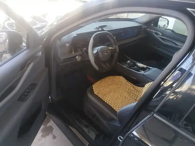 Ford Edge — Фото автомобиля 20