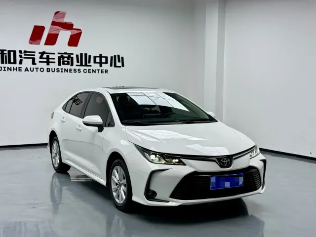 Toyota Corolla — Фото автомобиля 3
