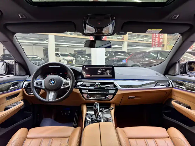BMW 6 Series Gran Turismo — Фото автомобиля 12
