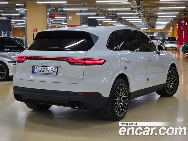 Porsche Cayenne PO536 — Фото автомобиля 3