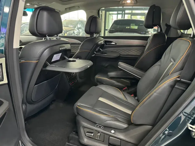 Dongfeng Fengxing Fengxing Yacht 2022 1.5T DCT Wave Chaser Edition — Фото автомобиля 9