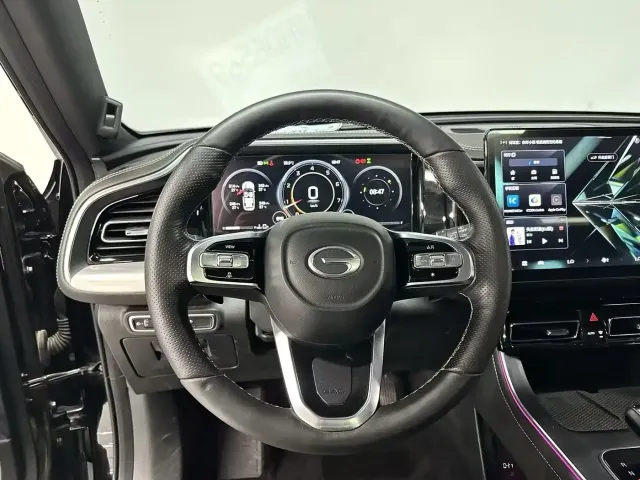 GAC Trumpchi GS8 — Фото автомобиля 8