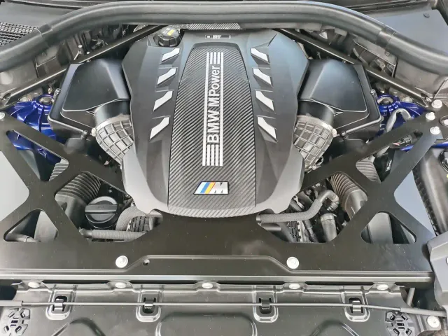 BMW X6 M — Фото автомобиля 30