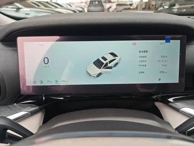 Geely Galaxy Galaxy Stellar 6 2025 Base Version — Фото автомобиля 11