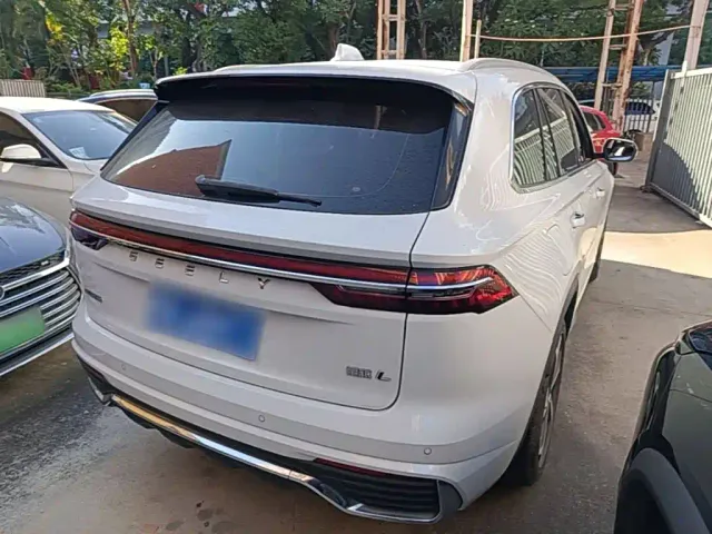 Geely Xingyue L — Фото автомобиля 6