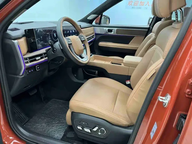 Hyundai Santa Fe — Фото автомобиля 17