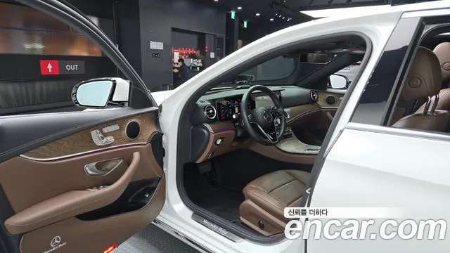Mercedes-Benz E-Class W213 — Фото автомобиля 15