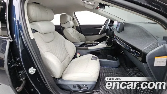 Kia EV6 — Фото автомобиля 18