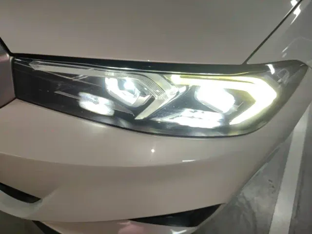 BMW i3 — Фото автомобиля 23